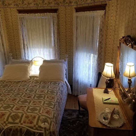 Rose & Thistle Bed & Breakfast คูเปอร์สทาวน์ ภายนอก รูปภาพ