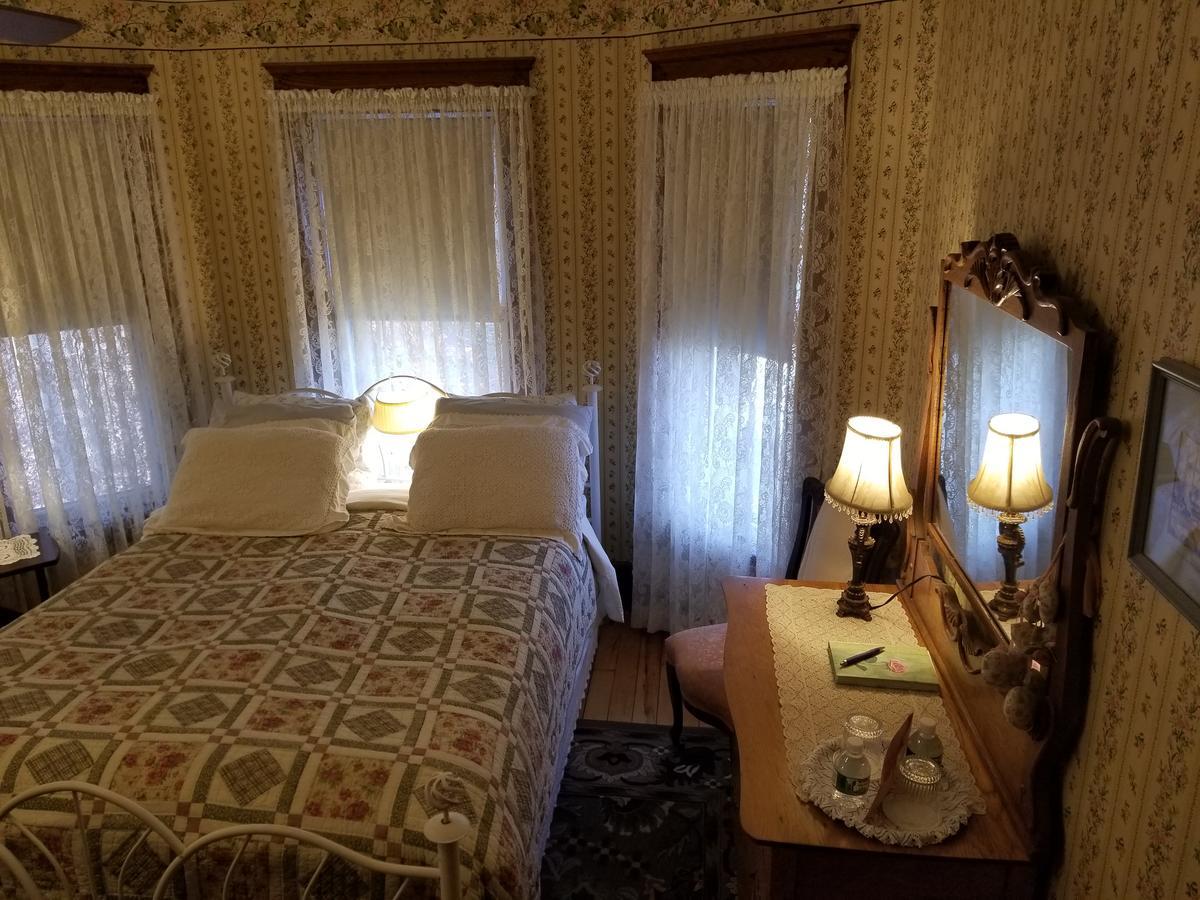 Rose & Thistle Bed & Breakfast คูเปอร์สทาวน์ ภายนอก รูปภาพ